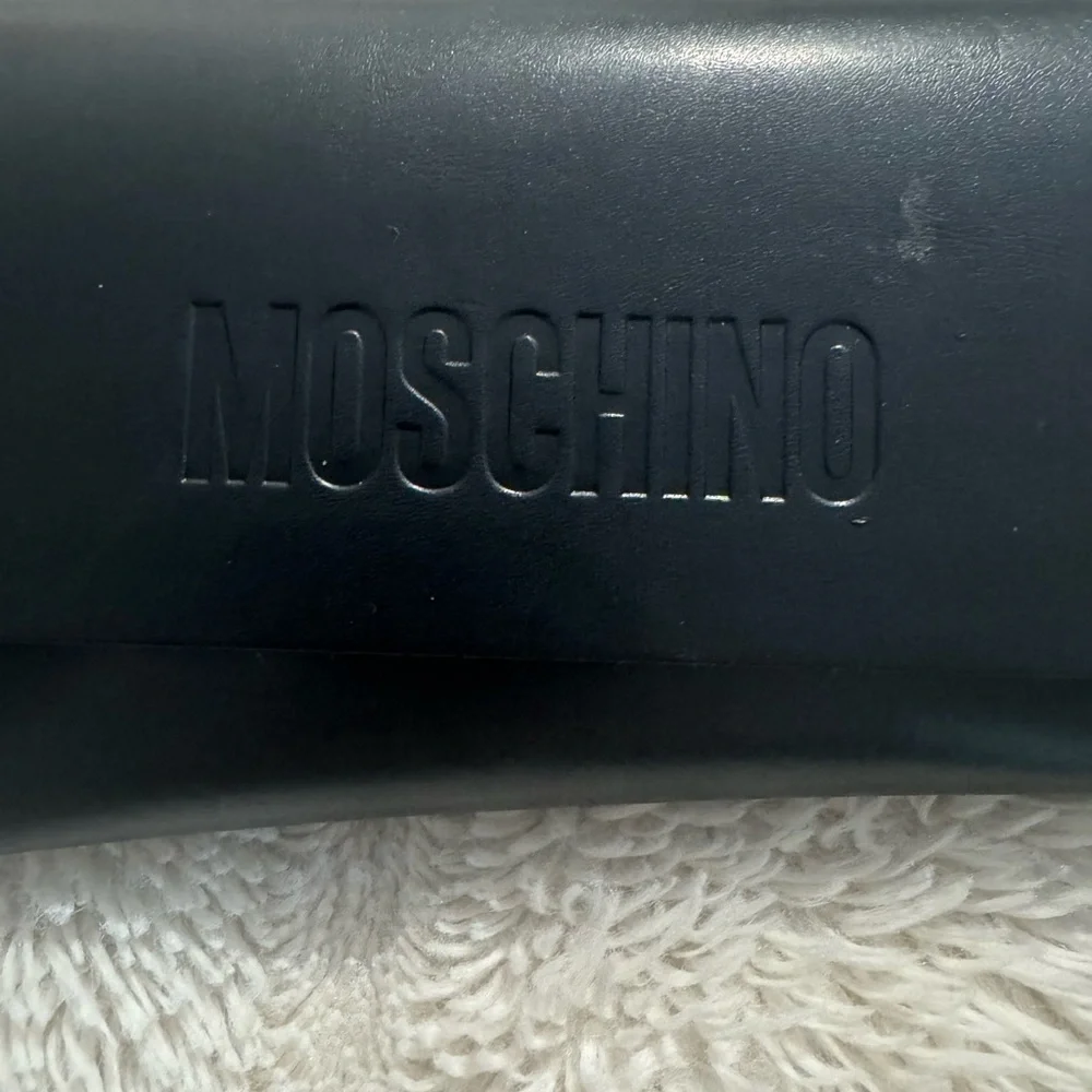 Moschino Midnight Black Accessory
